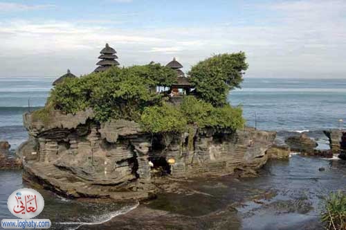 tanahlot temple